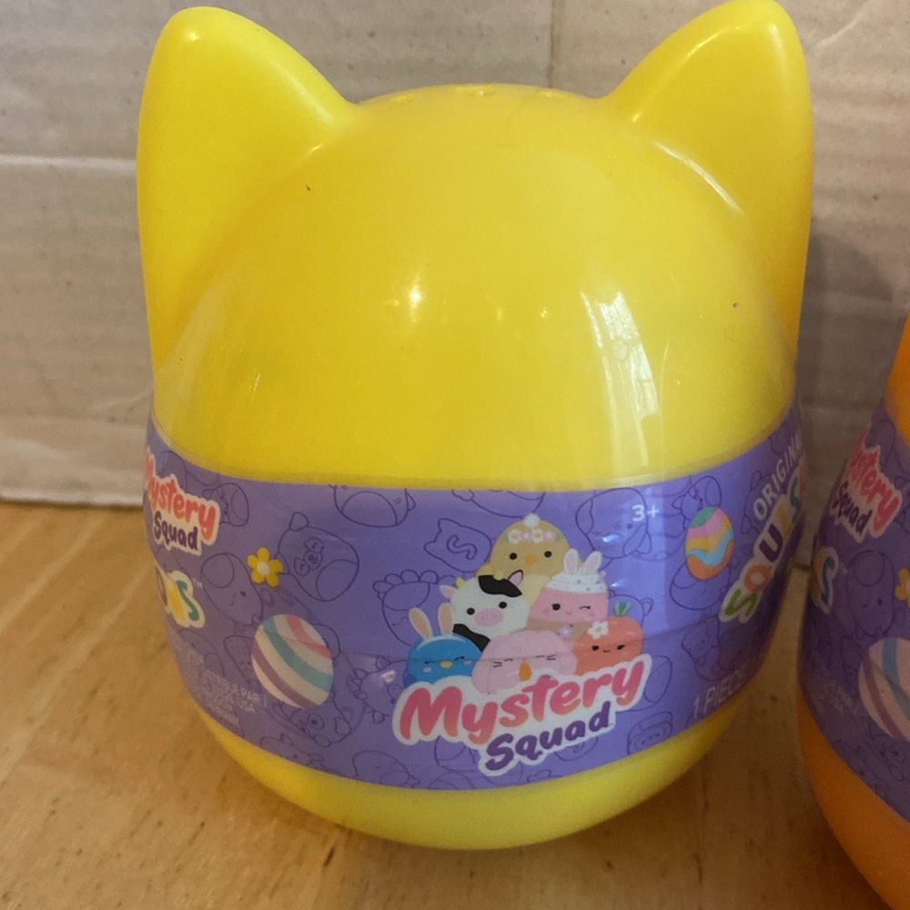 Set of 2 Mystery Squad squishmallows plush Yellow & Orange about 4 in NWT - Picture 2 of 3